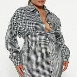 Fashion Nova Central Park Shirt Dress - Black/White 11 Fashion Nova Central Park Shirt Dress - Black/White -Fashion Nova Dresses Shop 09 07 22Studio3 RT AS 15 27 24 58 HF22H401 BlackWhite 0470 PLUS PB