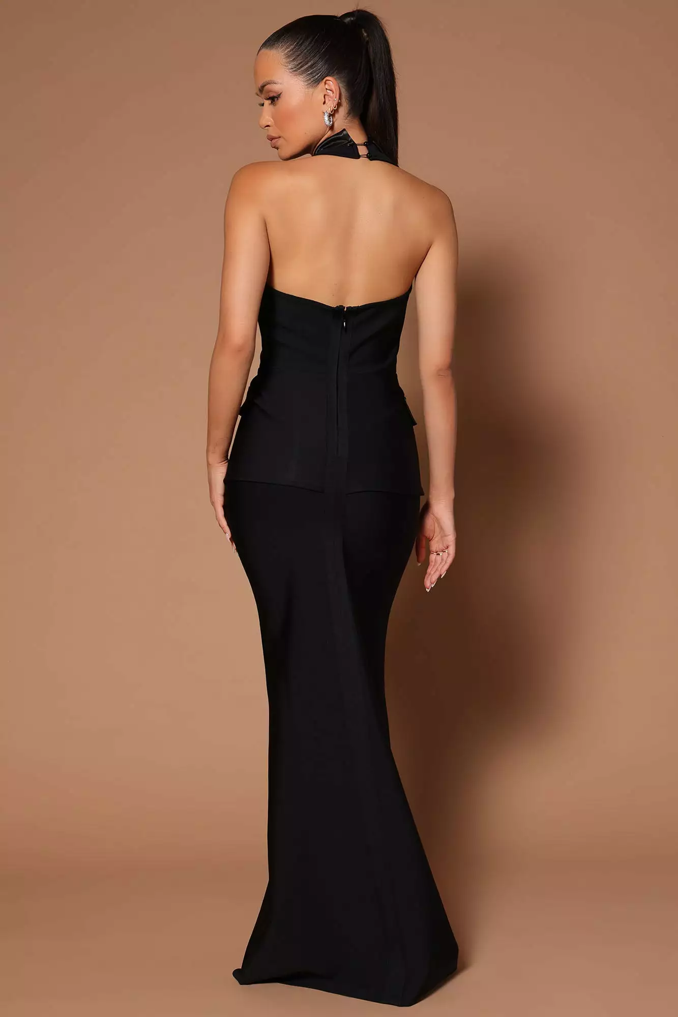 Fashion Nova Ericka Deep V Collared Maxi Dress - Black 5 Fashion Nova Ericka Deep V Collared Maxi Dress - Black - Image 3
