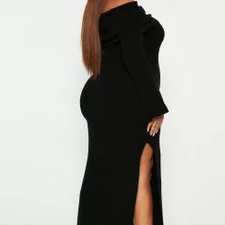 Fashion Nova Grab Some Coco Sweater Maxi Dress - Black -Fashion Nova Dresses Shop 09 08 22Studio5 RD JM 13 51 56 36 MD8182 Black 0088 JB PLUS