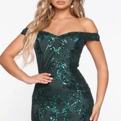 Fashion Nova Show Up And Show Out Sequin Mermaid Gown - Emerald -Fashion Nova Dresses Shop 09 13 19 Studio 3 OD 11 27 36 8 1013AP19 Emerald 0517 JK scaled