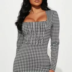 Fashion Nova Gave A Chance Mini Dress - Black/White