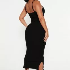 Fashion Nova Mercedes Snatched Midi Dress - Black 7 Fashion Nova Mercedes Snatched Midi Dress - Black -Fashion Nova Dresses Shop 09 14 22Studio6 DM DJ 10 09 20 1 D1560 Black 0425 EH
