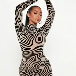 Fashion Nova City Vision Mesh Maxi Dress - Black/combo -Fashion Nova Dresses Shop 09 14 22Studio6 DM DJ 10 13 56 2 D4942 BlackCombo 0437 EH