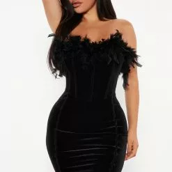 Fashion Nova Lock You In Velvet Midi Dress - Black