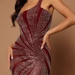 Fashion Nova Wow The Crowd Embellished Maxi Dress - Burgundy -Fashion Nova Dresses Shop 09 21 22Studio7 SN KP 11 22 32 16 BCCDS23502 Burgundy P 7074 JB