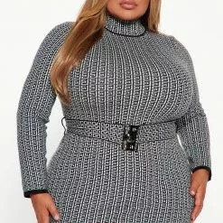 Fashion Nova Always Know Sweater Mini Dress - Black/White -Fashion Nova Dresses Shop 09 22 22Studio3 KJ KP 13 39 44 29 SW823322FN BlackWhite 27237 PLUS ES