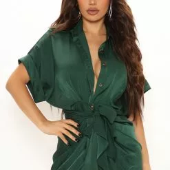 Fashion Nova Stuck In The City Satin Midi Dress - Hunter 11 Fashion Nova Stuck In The City Satin Midi Dress - Hunter -Fashion Nova Dresses Shop 09 23 21Studio2 SN DJ 13 56 50 57 MD2628 Hunter 1323 DC