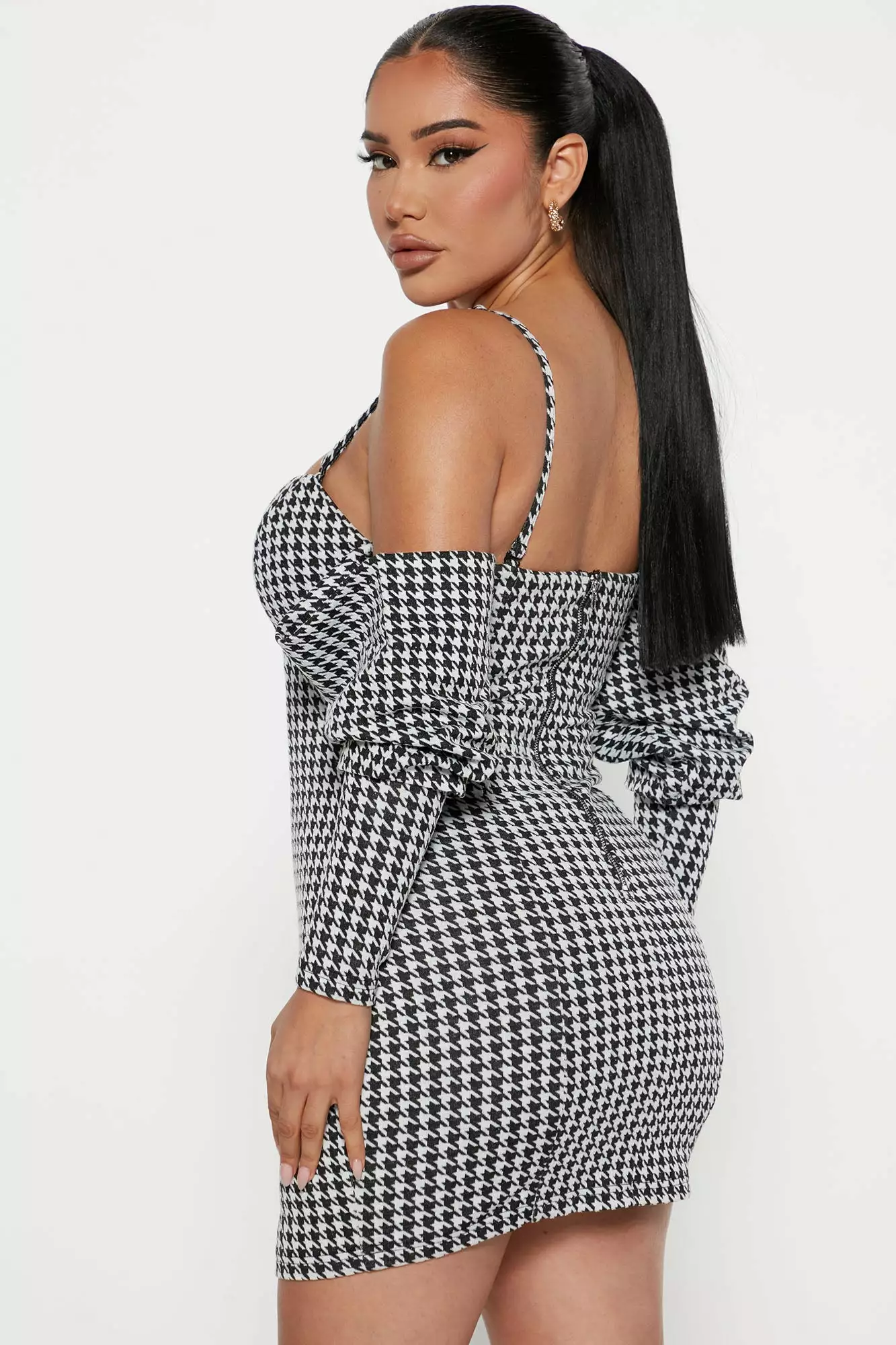 Fashion Nova Italian Cafe Mini Dress - Black/White 6 Fashion Nova Italian Cafe Mini Dress - Black/White - Image 4