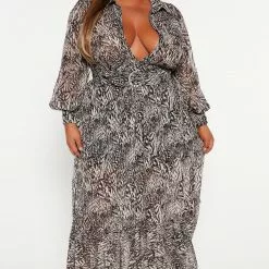 Fashion Nova Latecia Maxi Dress - Black/combo -Fashion Nova Dresses Shop 10 03 22Studio3 KJ AC 12 02 25 24 DM2702 Blackcombo 5025 PLUS ES