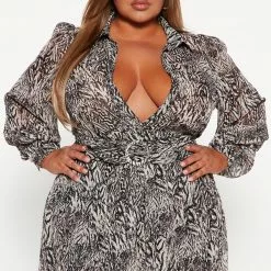 Fashion Nova Latecia Maxi Dress - Black/combo -Fashion Nova Dresses Shop 10 03 22Studio3 KJ AC 12 02 29 24 DM2702 Blackcombo 5028 PLUS ES