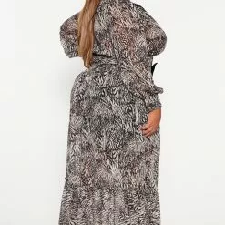 Fashion Nova Latecia Maxi Dress - Black/combo -Fashion Nova Dresses Shop 10 03 22Studio3 KJ AC 12 02 49 24 DM2702 Blackcombo 5030 PLUS ES