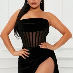 Fashion Nova Vivi Velvet Maxi Dress - Black -Fashion Nova Dresses Shop 10 03 22Studio4 KS KP 13 04 49 55 LD9225 Black 8113 JB