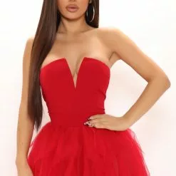 Fashion Nova Caught My Eye Tube Maxi Dress - Red -Fashion Nova Dresses Shop 10 04 21Studio2 ME KP 09 47 17 6 BD1452 Red 4598 PB