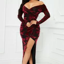 Fashion Nova Alexi Velvet Maxi Dress - Burgundy/combo