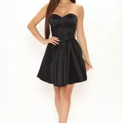 Fashion Nova Gardenia Mini Dress - Black