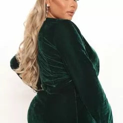 Fashion Nova Sugar Free Velvet Maxi Dress - Hunter -Fashion Nova Dresses Shop 10 05 21Studio3 CE KP 08 28 52 9 DR2109 Hunter 5644 PLUS KS