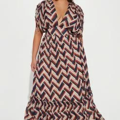 Fashion Nova Afternoon Dates Maxi Dress - Navy/combo 11 Fashion Nova Afternoon Dates Maxi Dress - Navy/combo -Fashion Nova Dresses Shop 10 07 22Studio1 CE AC 10 49 33 8 DM2870 Navycombo 1093 PLUS JB