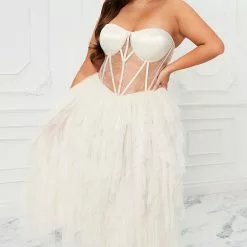 Fashion Nova Marcie Maxi Dress - Cream