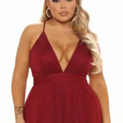 Fashion Nova On The Runway Maxi Dress - Wine 15 Fashion Nova On The Runway Maxi Dress - Wine -Fashion Nova Dresses Shop 10 14 21Studio1 CE RL 13 59 01 40 LD3449 Wine 0521 PLUS PB