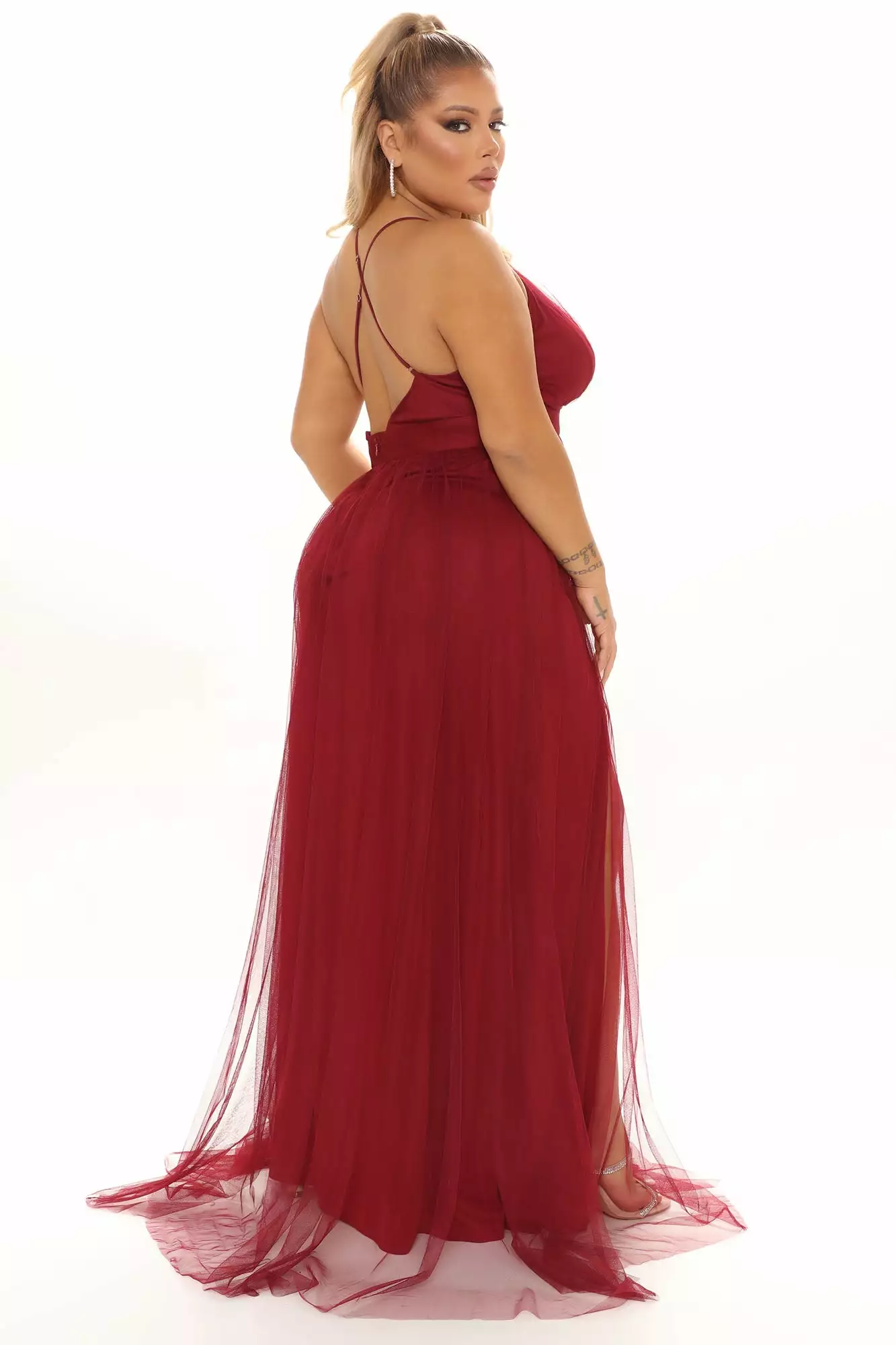 Fashion Nova On The Runway Maxi Dress - Wine 9 Fashion Nova On The Runway Maxi Dress - Wine - Image 7