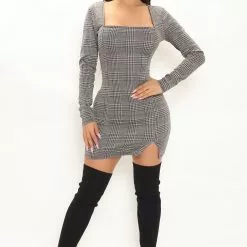 Fashion Nova New Boss Plaid Mini Dress - Black/combo -Fashion Nova Dresses Shop 10 14 21Studio2 SN JH 13 30 57 50 JD44183L Blackcombo 0059 DC