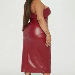 Fashion Nova Anais Faux Leather Midi Dress - Burgundy -Fashion Nova Dresses Shop 10 14 22Studio2 KS AR 11 25 07 25 MD8193 Burgundy 1248 PLUS ES
