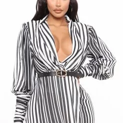 Fashion Nova Nora Striped Maxi Dress - Black/White 12 Fashion Nova Nora Striped Maxi Dress - Black/White -Fashion Nova Dresses Shop 10 19 20Studio1 JP SA 14 57 51 31 DR1427 BlackWhite 3637 RA