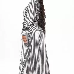 Fashion Nova Nora Striped Maxi Dress - Black/White 13 Fashion Nova Nora Striped Maxi Dress - Black/White -Fashion Nova Dresses Shop 10 19 20Studio1 JP SA 14 58 03 31 DR1427 BlackWhite 3638 RA