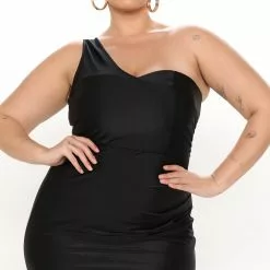 Fashion Nova Calling You Over Maxi Dress - Black 21 Fashion Nova Calling You Over Maxi Dress - Black -Fashion Nova Dresses Shop 10 19 21Studio3 ME RL 14 14 59 40 DT2395 Black 4896 PLUS KL