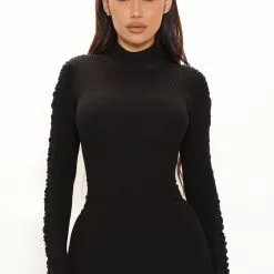 Fashion Nova Laura Sweater Midi Dress - Black 12 Fashion Nova Laura Sweater Midi Dress - Black -Fashion Nova Dresses Shop 10 21 21Studio2 ME RL 14 07 48 62 RDAC4860FN Black 0099 PB