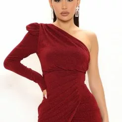 Fashion Nova Genevieve Midi Dress - Red -Fashion Nova Dresses Shop 10 22 21Studio2 ME RL 11 40 24 34 FS22A334 Red 2916 PB