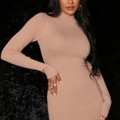 Fashion Nova Taryn Sweater Midi Dress - Mocha -Fashion Nova Dresses Shop 11 02 21 BLACK FRIDAY EDITORIAL CE 15 19 08 Look8 13381 PB MH