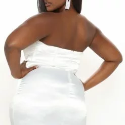 Fashion Nova Celebration Time Satin Gown - White 17 Fashion Nova Celebration Time Satin Gown - White -Fashion Nova Dresses Shop 11 24 21Studio3 ME TB 11 52 13 31 FNT380 White 8318 PLUS KL