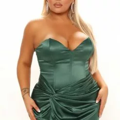 Fashion Nova Right Next Door Satin Maxi Dress - Hunter -Fashion Nova Dresses Shop 11 26 21Studio1 ME 10 39 17 32 FNT143 Hunter P 4194 PLUS KL