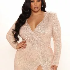 Fashion Nova Boujee Dinners Sequin Maxi Dress - Champagne 15 Fashion Nova Boujee Dinners Sequin Maxi Dress - Champagne -Fashion Nova Dresses Shop 12 07 21Studio3 CE MJ 13 25 42 46 1715FN Champagne 2618 PLUS RG