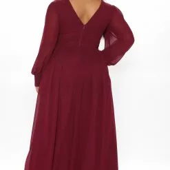 Fashion Nova I'm The One Maxi Dress - Burgundy 7 Fashion Nova I'm The One Maxi Dress - Burgundy -Fashion Nova Dresses Shop 12 08 20Studio3 SN MJ 13 26 35 54 MM2224P Burgundy PLUS 0630 JK