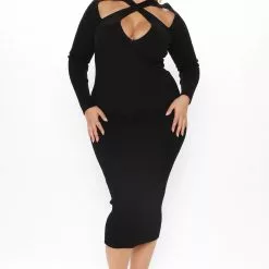 Fashion Nova Caught Looking Sweater Midi Dress - Black -Fashion Nova Dresses Shop 12 16 20Sudio3 SN SD 14 07 20 39 1870FN Black PLUS 0683 JK