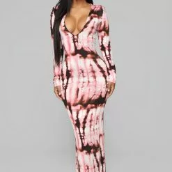 Fashion Nova Portrait Of Our Love Dress - Burgundy Combo