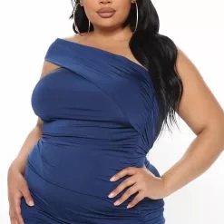 Fashion Nova Tessa Ruched Midi Dress - Navy 18 Fashion Nova Tessa Ruched Midi Dress - Navy -Fashion Nova Dresses Shop 12 22 20Studio3 SN JH 14 29 42 52 LBD22710 Navy PLUS 0837 JK