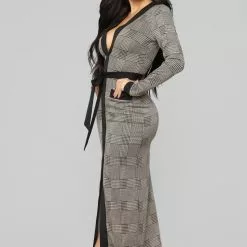 Fashion Nova Cameron Maxi Dress - Taupe/Black -Fashion Nova Dresses Shop 12 24 18 Studio 2 AB 15 28 56 MA9044 Taupecombo0429 AJ scaled