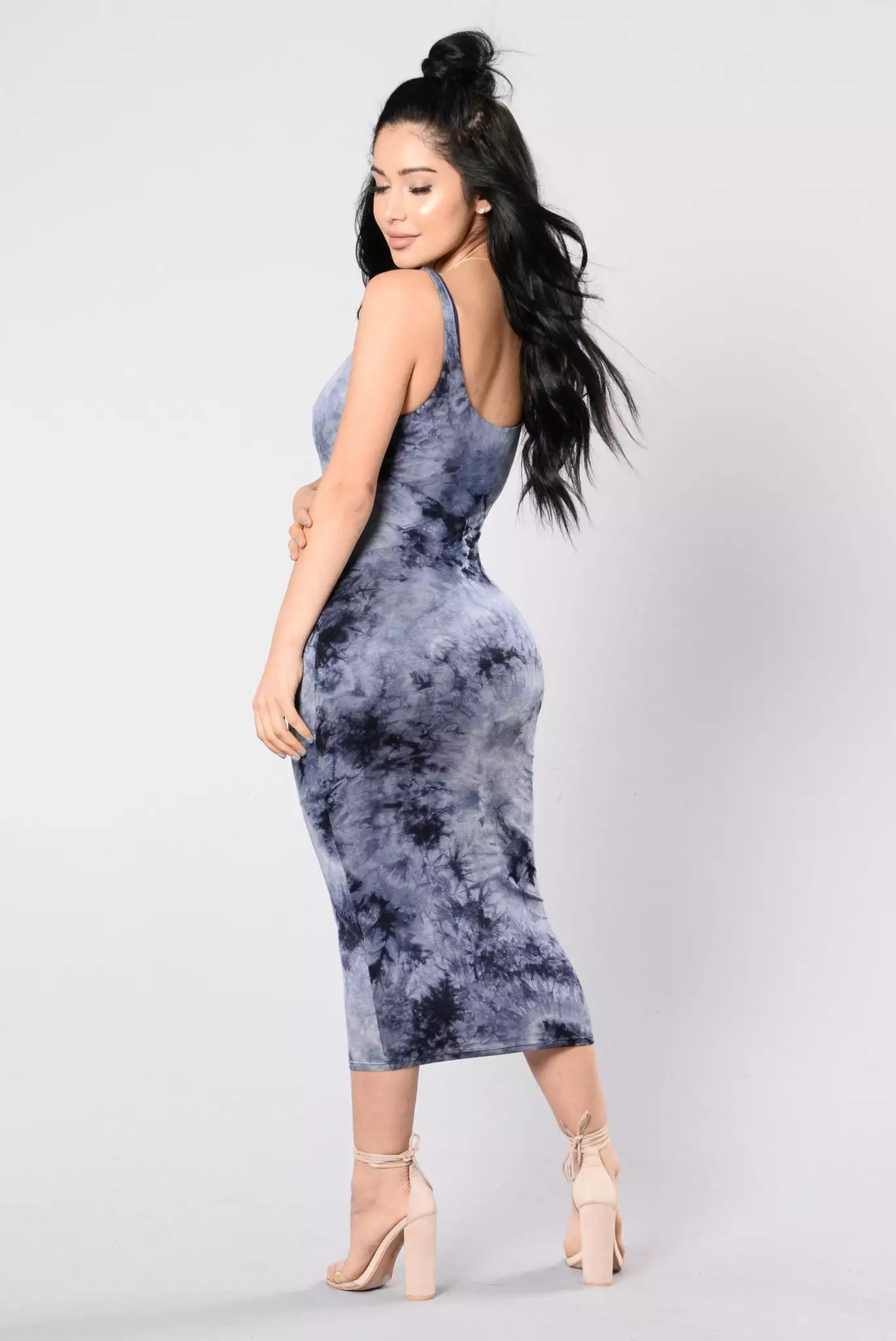 Fashion Nova Tied In Dye Dress - Navy 5 Fashion Nova Tied In Dye Dress - Navy - Image 3