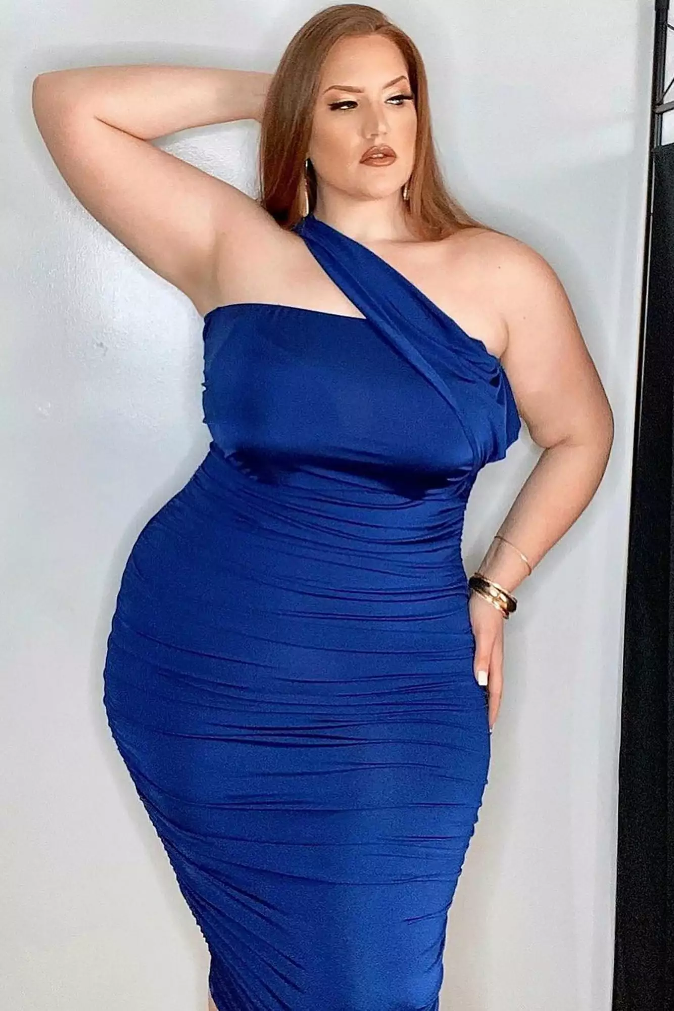 Fashion Nova Tessa Ruched Midi Dress - Navy 8 Fashion Nova Tessa Ruched Midi Dress - Navy - Image 6